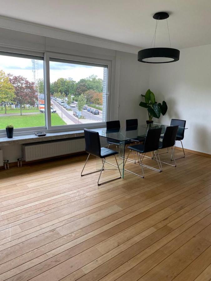 Apartment Lichtrijk Mooi Met Zicht Op Hof Roosendael Antwerpen